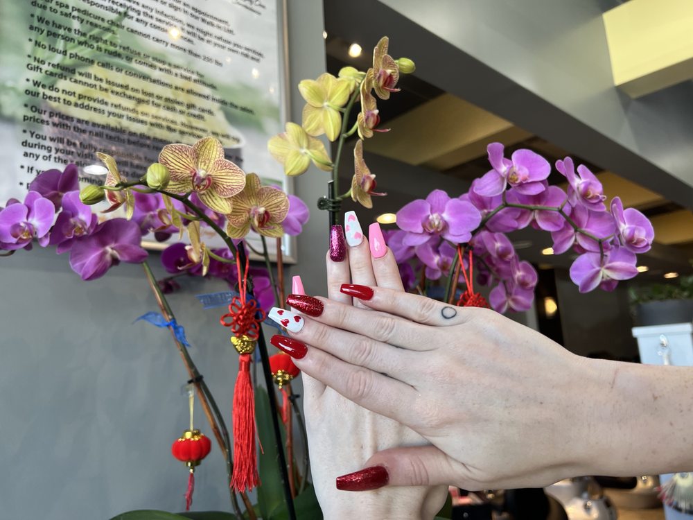 V PASSION NAIL LOUNGE Updated September 2024 2367 Photos & 44