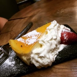 London Cat Village - Scrumptious lemon cheesecake.