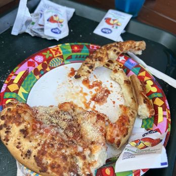 Pizzafari - Pepperoni Pizza - Pizza Near Me - Lake Buena Vista, Florida