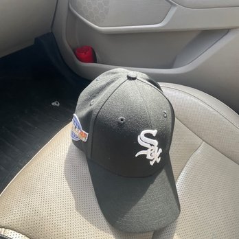 Grandstand Limited - Hat in new condition - Sports Wear Near Me - Chicago, Illinois