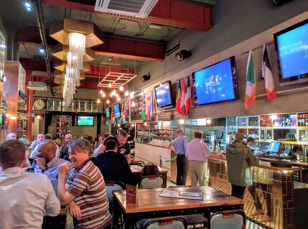 SPORTS BAR & GRILL 15 Photos & 34 Reviews Place, London