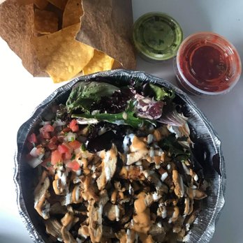 Las Chelitas - Chiptole grilled chicken burrito bowl with guac - Mexican Near Me - Brooklyn, New York Las Chelitas - Chiptole grilled chicken burrito bowl with guac - Mexican Near Me - Brooklyn, New York