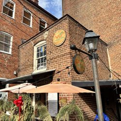 Vu Noodles - With a pinch of blue sky!