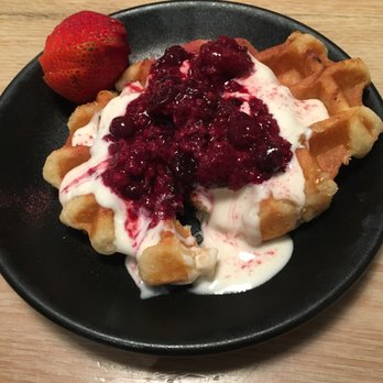 Slate Cafe - Nomad - Excellent waffle - Coffee & Tea Near Me - New York, New York Slate Cafe - Nomad - Excellent waffle - Coffee & Tea Near Me - New York, New York