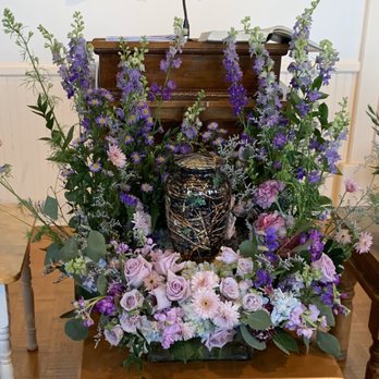 Blakemore's Flowers - Florists Near Me - Harrisonburg, Virginia Blakemore's Flowers - Florists Near Me - Harrisonburg, Virginia