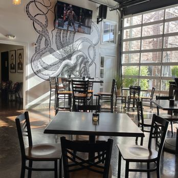 La Condesa Eatery - Dining room - Salad Near Me - Reno, Nevada La Condesa Eatery - Dining room - Salad Near Me - Reno, Nevada