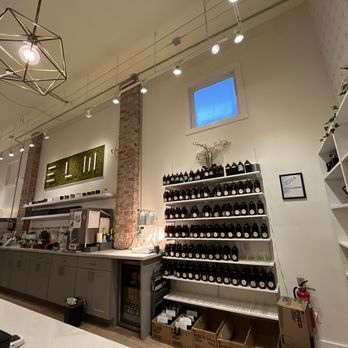 Elm Candle Bar - Candle Stores Near Me - Seattle, Washington