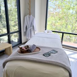 Revive Aesthetic & Massage Studio