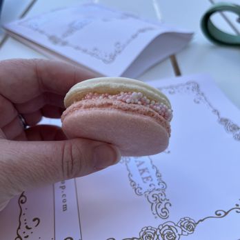 The Cake Bake Shop - Birthday cake macaron - Breakfast & Brunch Near Me - Bay Lake, Florida