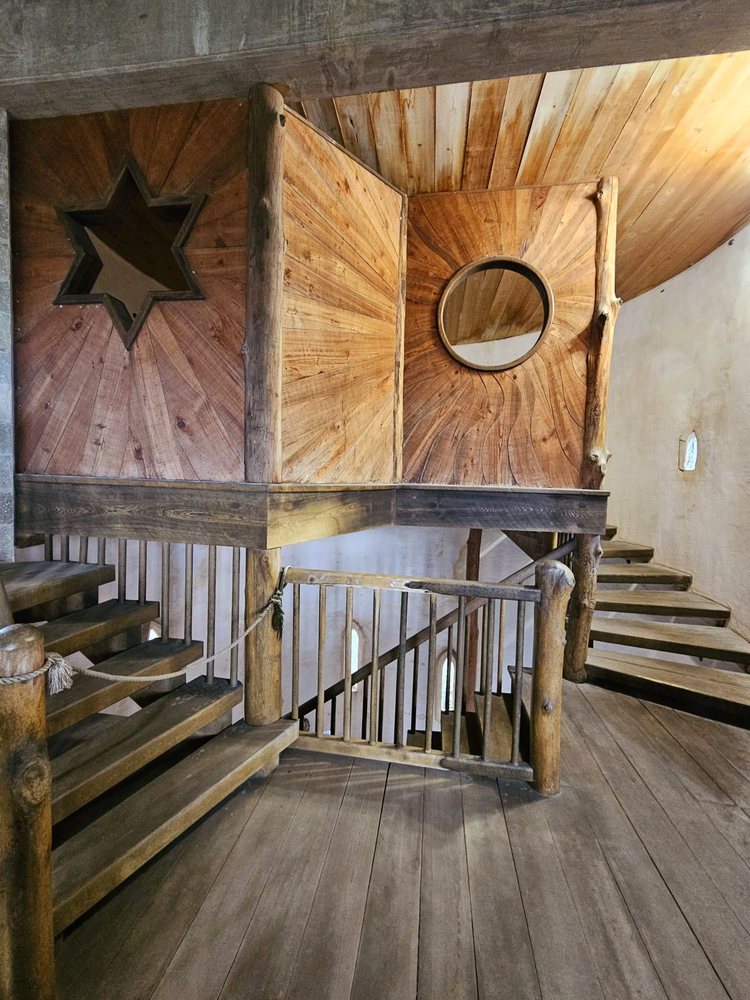 Castle Otttis Image