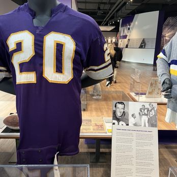 Minnesota Vikings Muesum - Museums Near Me - Eagan, Minnesota