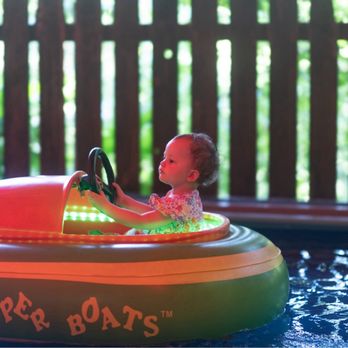 Enchanted Forest - Bumper boats - Amusement Parks Near Me - Turner, Oregon