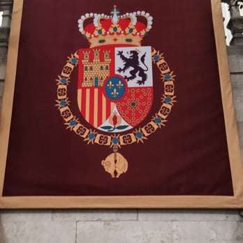 Palacio Real de Madrid - Landmarks & Historical Buildings Near Me - Madrid, M Palacio Real de Madrid - Landmarks & Historical Buildings Near Me - Madrid, M