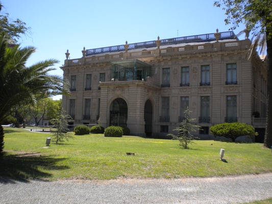 Museo Superior de Bellas Artes Evita | Palacio Ferreyra by null