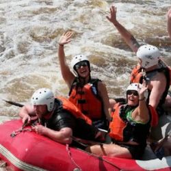 BOB Rafting - Saying hi to Susie, picture taken wife of Bob