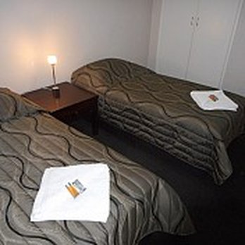 Hervey bay Colonial lodge - Our Twin Rooms - Vacation Rentals Near Me - Torquay, QLD Hervey bay Colonial lodge - Our Twin Rooms - Vacation Rentals Near Me - Torquay, QLD