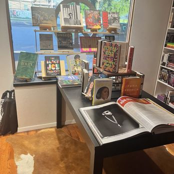 Black Pearl Books - Bookstores Near Me - Austin, Texas Black Pearl Books - Bookstores Near Me - Austin, Texas