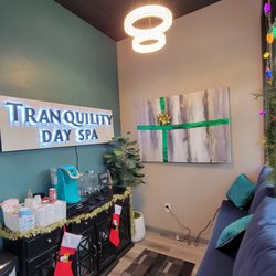 Tranquility Day Spa - Welcome to our Foyer where you can warm up with a cup of coffee and comfortable seating.