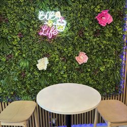 Angkor Boba Tea House - Cute deco