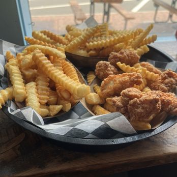 Al's Burger Shack - Kids Chicken Nuggets - Burgers Near Me - Chapel Hill, North Carolina Al's Burger Shack - Kids Chicken Nuggets - Burgers Near Me - Chapel Hill, North Carolina