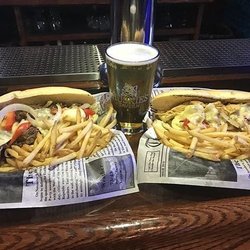 Huskies Tavern