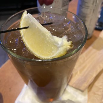 Buffalo Wild Wings - Long Island Ice Tea - Sports Bars Near Me - Lansing, Michigan