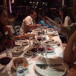 Kınalıada Teos - We are having fun with friends. Nice location restaurant on the shore. You can swim at the sea during day.