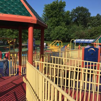 Clemyjontri Park - Playgrounds Near Me - Mclean, Virginia