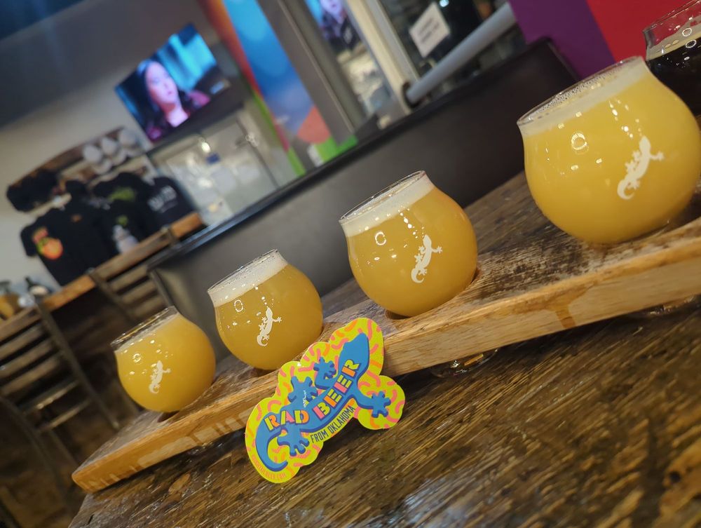 Social spots from Roughtail Brewing