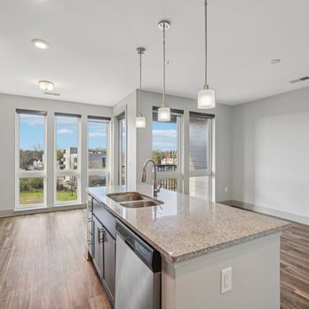 River House Apartments - Apartments Near Me - Indianapolis, Indiana River House Apartments - Apartments Near Me - Indianapolis, Indiana