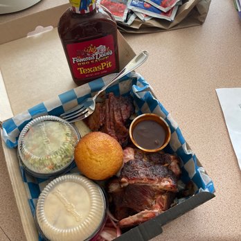 Famous Dave's Bar-B-Que - Always a good 2-Meat Combo beef brisket and rib tips - Barbeque Near Me - Addison, Illinois Famous Dave's Bar-B-Que - Always a good 2-Meat Combo beef brisket and rib tips - Barbeque Near Me - Addison, Illinois