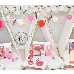 Confetti Teepees - Flamingos sleepover