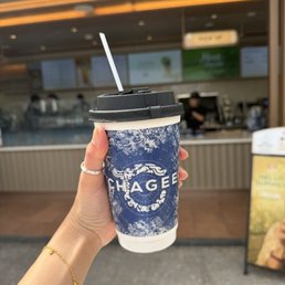 Peach Oolong Milk Tea Peach Oolong Milk Tea