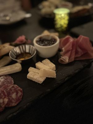 Locale Italian Kitchen & Handcrafted Cocktails by null