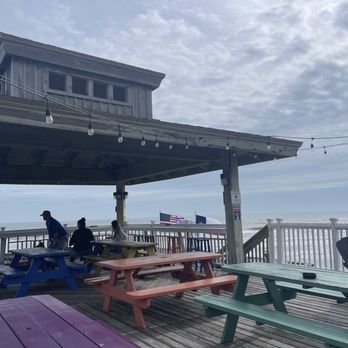 Tipsy Turtle Seaside Bar & Grill - Views and seating area - Bars Near Me - Galveston, Texas Tipsy Turtle Seaside Bar & Grill - Views and seating area - Bars Near Me - Galveston, Texas
