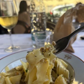 Osteria Zio Gigi - tagliatelle with white ragout - Italian Near Me - Florence, FI Osteria Zio Gigi - tagliatelle with white ragout - Italian Near Me - Florence, FI