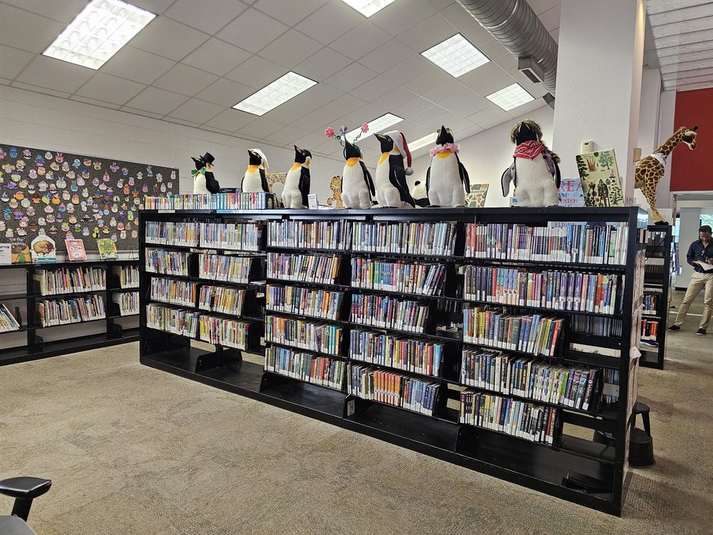 AUSTIN PUBLIC LIBRARY SPICEWOOD SPRINGS Updated September 2025 76