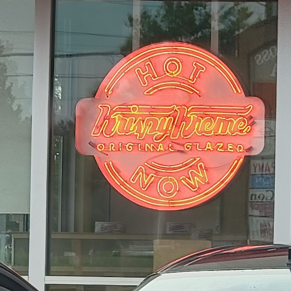 Krispy Kreme - Pull up hop out... - Donuts Near Me - Memphis, Tennessee