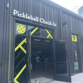 Chicken N Pickle - Pickleball Near Me - Glendale, Arizona