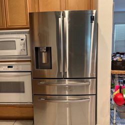 R&R Appliances - Refrigerator