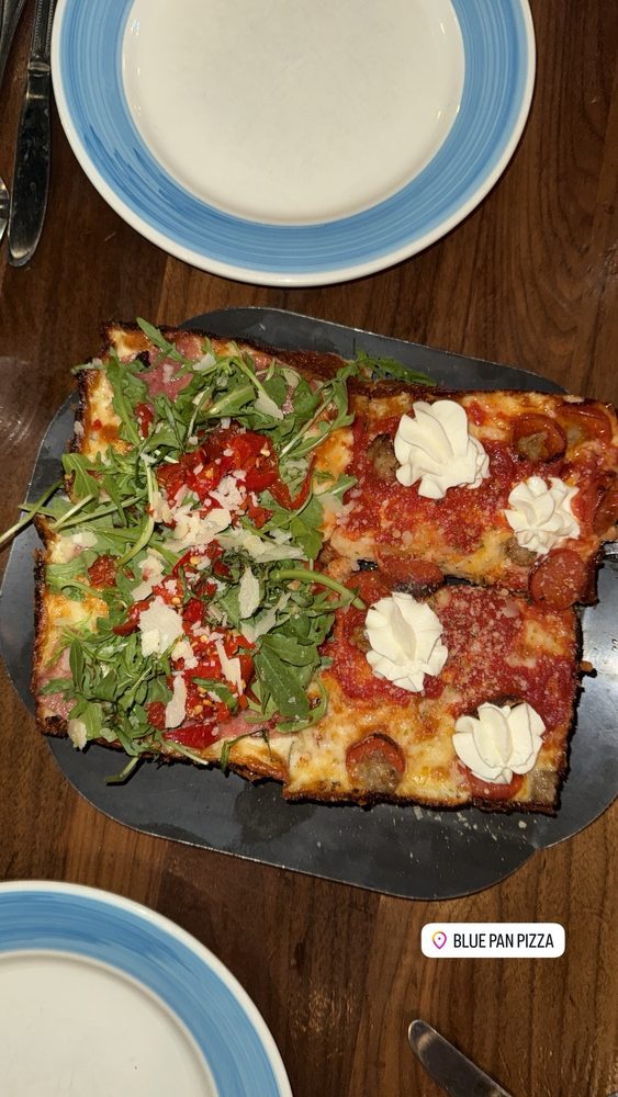 Louis Style Pizzas