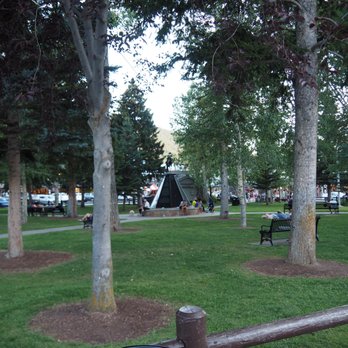 Jackson's Town Square - Parks Near Me - Jackson, Wyoming Jackson's Town Square - Parks Near Me - Jackson, Wyoming