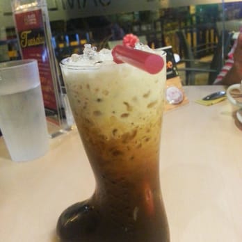 Black Canyon Coffee - Coffee & Tea Near Me - Taguig, NCR Black Canyon Coffee - Coffee & Tea Near Me - Taguig, NCR