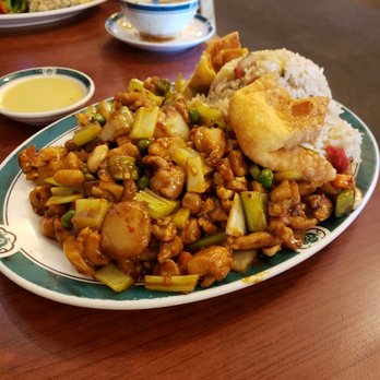 Lucky Dragon - Kung Pao Chicken luncheon - Chinese Near Me - Kalama, Washington Lucky Dragon - Kung Pao Chicken luncheon - Chinese Near Me - Kalama, Washington