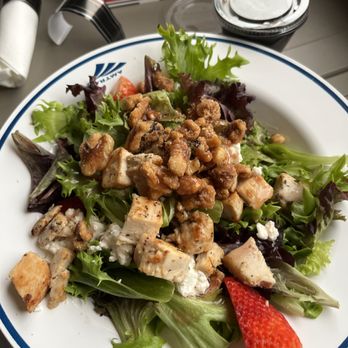 Amtrak Coast Starlight - Salad: Lunch Day 2 - Trains Near Me - Los Angeles, California