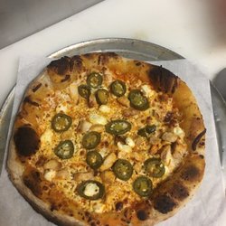 Stubbies Sports Bar & Eatery - Personal buffalo chicken pizza