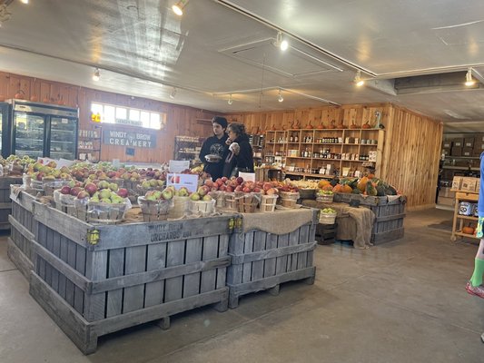 Windy Brow Farms by null