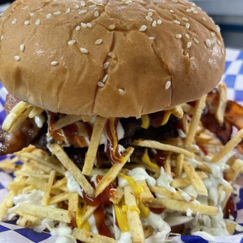 El Rincon Venezolano - Beef burger - Venezuelan Near Me - Spring, Texas El Rincon Venezolano - Beef burger - Venezuelan Near Me - Spring, Texas