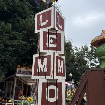 Lemos Farm - Amusement Parks Near Me - Half Moon Bay, California