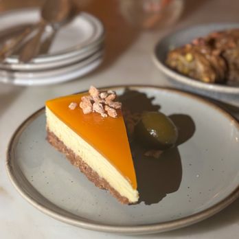 Glasserie - Cheesecake - Mediterranean Near Me - Brooklyn, New York Glasserie - Cheesecake - Mediterranean Near Me - Brooklyn, New York